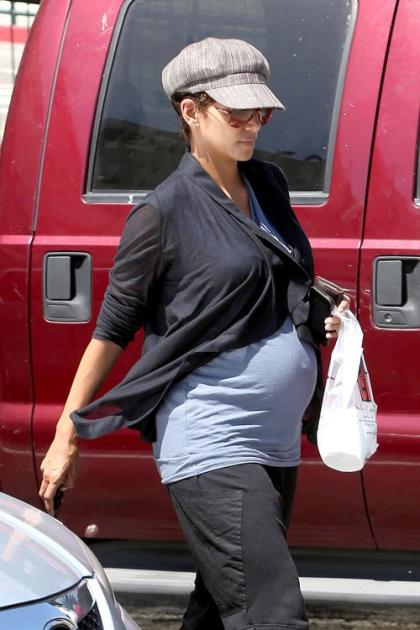 Halle Berry's Chin Chin Lunch for Two