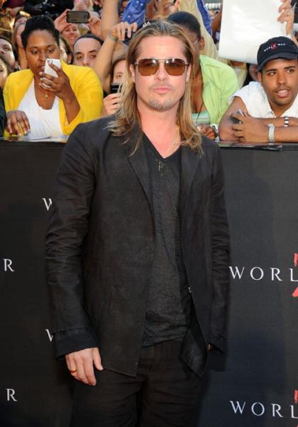 Brad Pitt & Jimmy Fallon: Yodeling in NYC