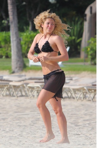 Shakira Bikini Candids on the Beach in Hawaii