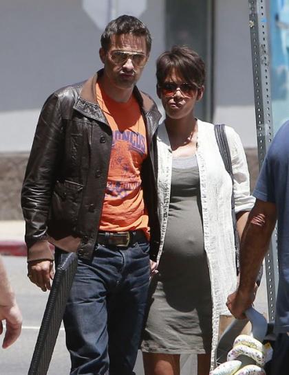Halle Berry and Olivier Martinez: Sweet Butter Kitchen Sweeties
