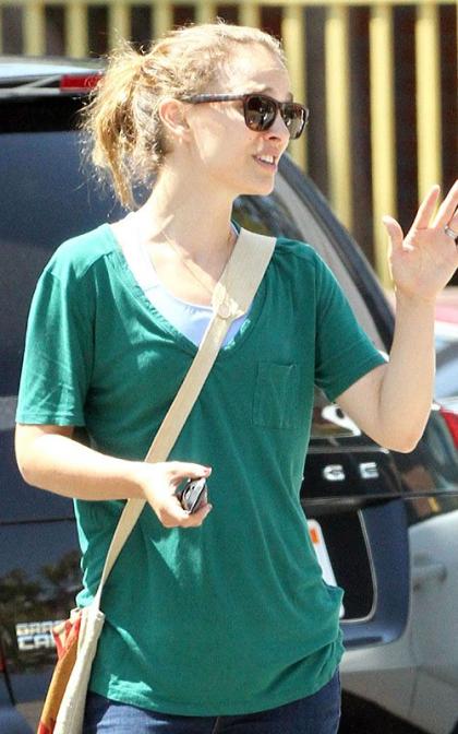 Natalie Portman Bonds with Aleph in LA