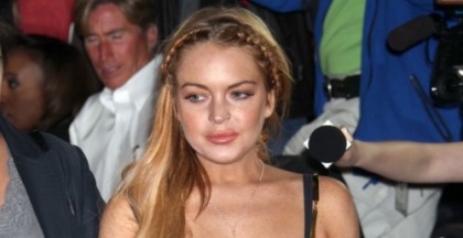 Lindsay Lohan Wants to Stay in Rehab