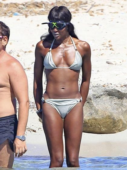 Naomi Campbell: Bikini Beach Babe in Spain