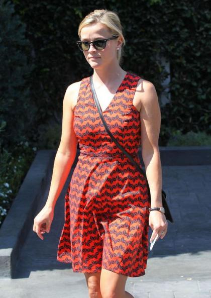 Reese Witherspoon: Brentwood Business Babe