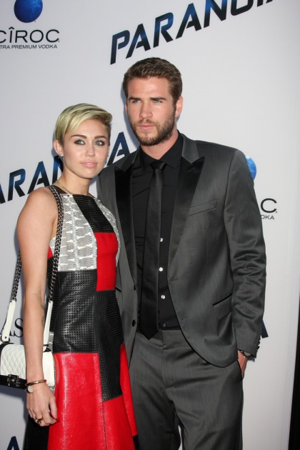 Miley Cyrus stops following Liam Hemsworth on Twitter: drama queen?
