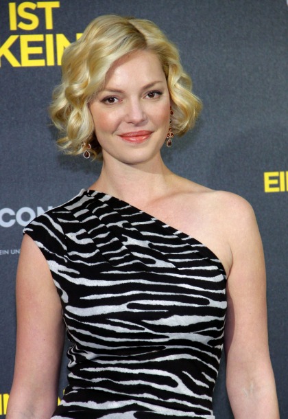 Katherine Heigl is 'thrilled & honored' to be relegated back to a budget TV show