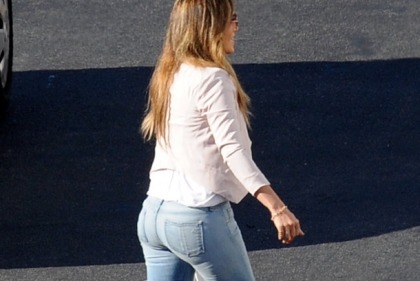 Jennifer Lopez's Famous Booty Is Supportive