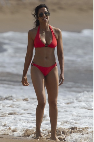 Padma Lakshmi Sizzles in Her Bikini at a beach in Hawaii