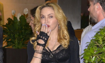 Don't Interrupt Madonna While She's Texting During a Movie