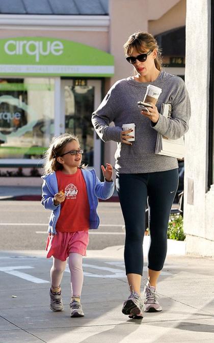 Jennifer Garner: Starbucks Sweetie