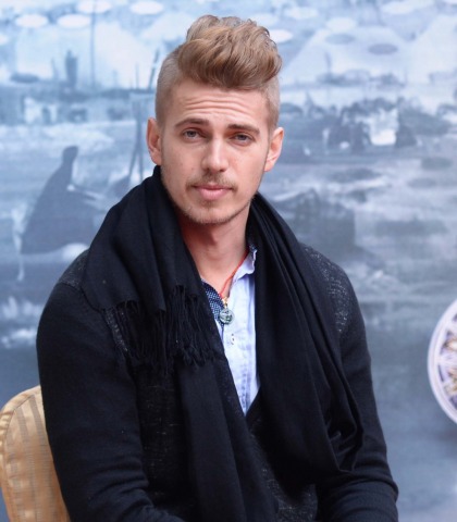 This is what Hayden Christensen looks like these days: amazing & hilarious?