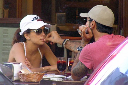 Eva Longoria and her ex, Eduardo Cruz, made out full-on at a restaurant: gross?