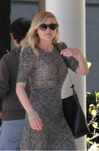 Kirsten Dunst At the Hospital to get her Injured Right Hand Checked