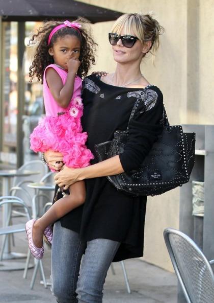 Heidi Klum Grabs Chipotle with Little Lou