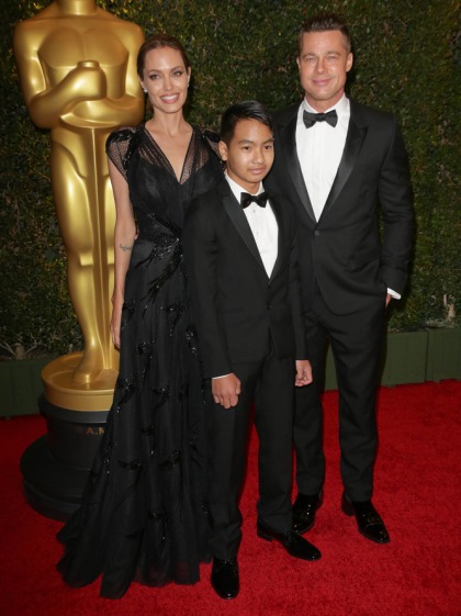 Angelina Jolie in black Atelier Versace at the Governors Awards: gorgeous?