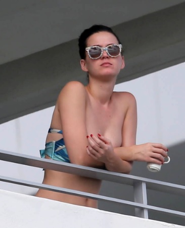 Katy Perry Wears Bikini Top on Miami Hotel Balcony