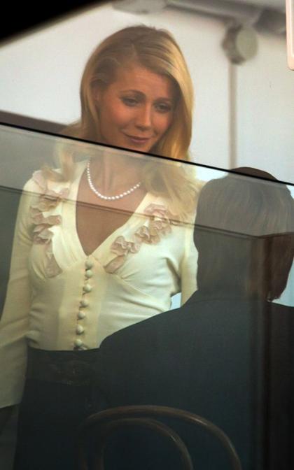Gwyneth Paltrow Looks Forward to a Family Christmas: Watch Here!