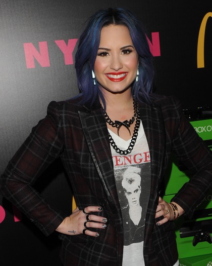 Demi Lovato: 'I couldn't go 30 min without cocaine' & 'smuggled' it onto planes