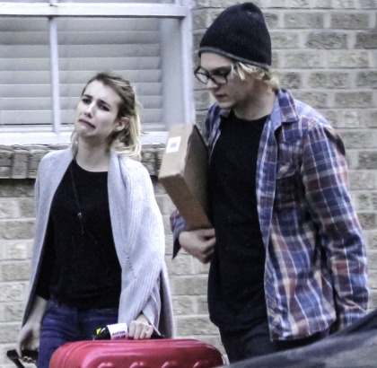 Emma Roberts & Evan Peters got dramatically engaged over the holidays