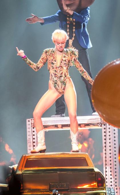 Miley Cyrus Launches her Bangerz Tour in Vancouver