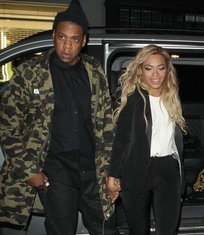 Beyonce performs in London with Jay-Z, then they hit up a private club: cute?