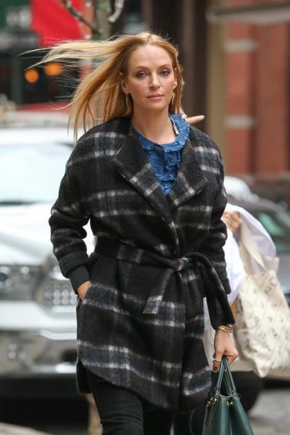 Uma Thurman Takes to the Streets of NYC