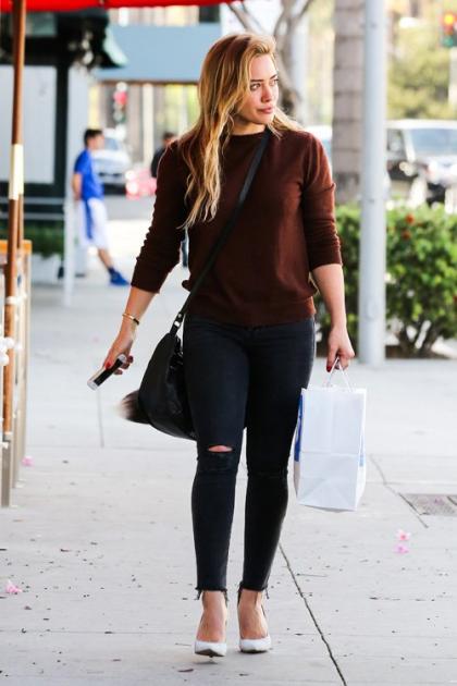 Hilary Duff Snags a New Record Deal!