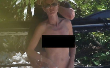 Heidi Klum's Topless Vacation