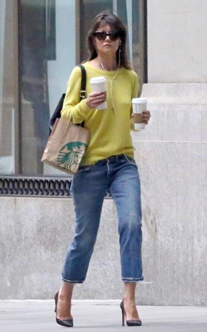 Katie Holmes Sips Some Starbucks