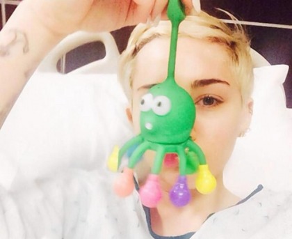 Miley Cyrus Hospitalized After Allergic Reaction, Filmed a Fight at Her Concert