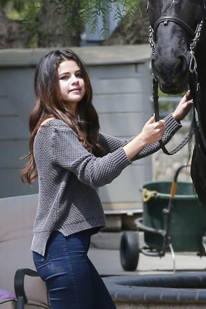 Selena Gomez: Horseback in LaLa Land