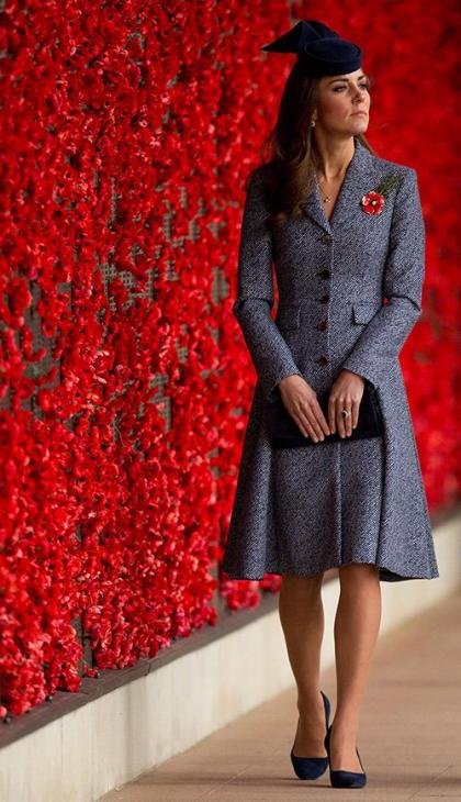 Kate Middleton, Prince William & Baby Prince George Bid Farewell to Australia as Royal Tour Comes to a Close