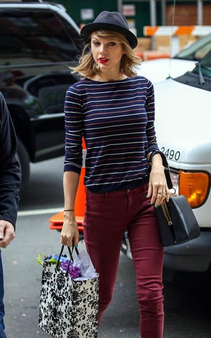 Taylor Swift Makes Rounds in Manhattan