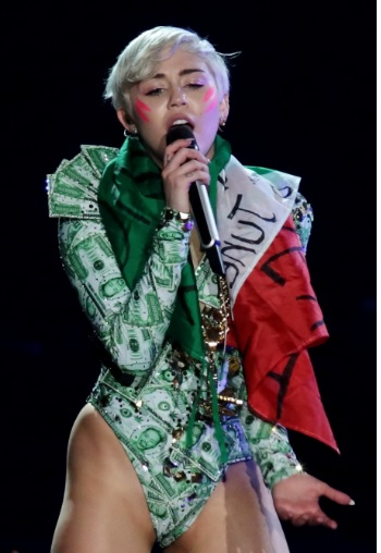 Miley Cyrus Slutty for Bangerz Tour in Milan