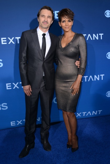 Halle Berry in Jenny Packham at the 'Extant' premiere in LA: lovely & flattering'