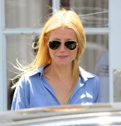 Gwyneth Paltrow recoupled with Chris Martin in the Hamptons: cross-promotion?