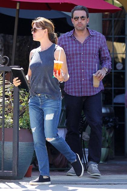 Ben Affleck & Jennifer Garner: Brentwood Shopping Buddies
