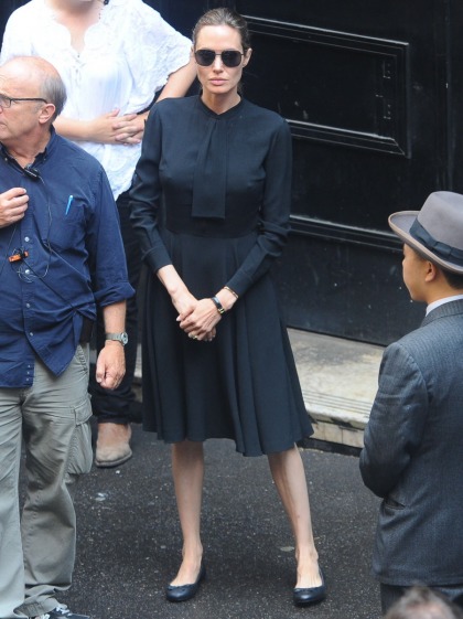Angelina Jolie showed 'Unbroken' to Louis Zamperini before he passed away