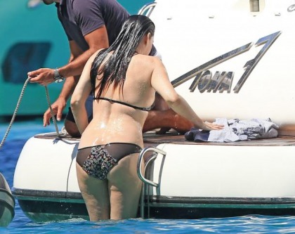 Liv Tyler Bikini Pictures Could Be Better