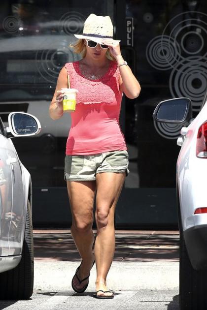 Britney Spears Seeks Comfort in Family Post-Breakup