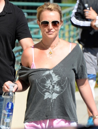 Britney Spears in Pink Shorts Leaving ProDerm Image Cosmetic Dermatology