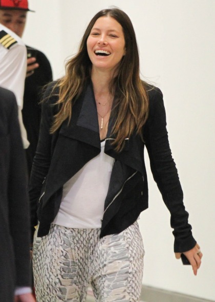 Jessica Biel stepped out in the past week & she's looking knocked up