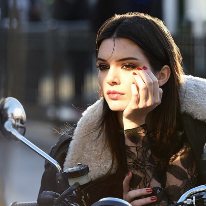 Kendall Jenner is the new face of Estee Lauder: good pick?