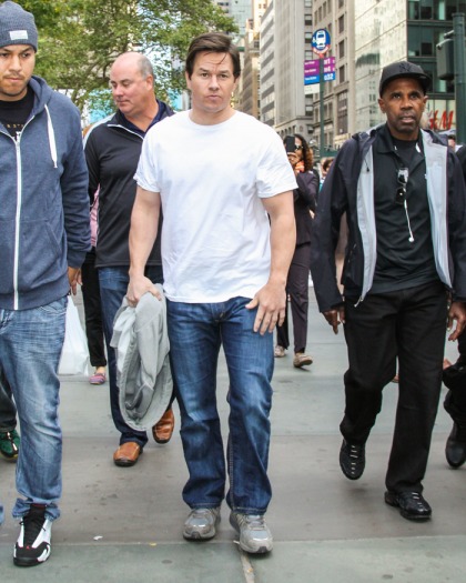 Mark Wahlberg seeks a pardon for blinding a man when he was 16: fair?
