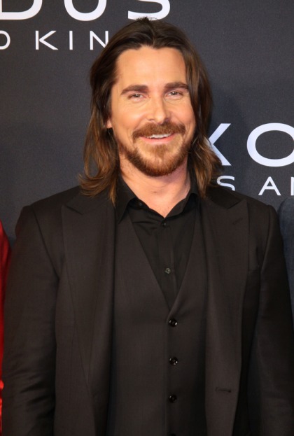 Christian Bale defends 'Exodus' casting: indies should make 'the change' first
