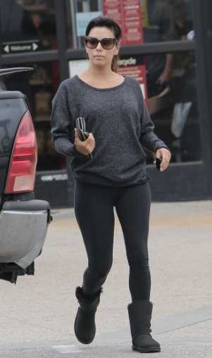 Eva Longoria Booty in Tights at Shopping in Malibu