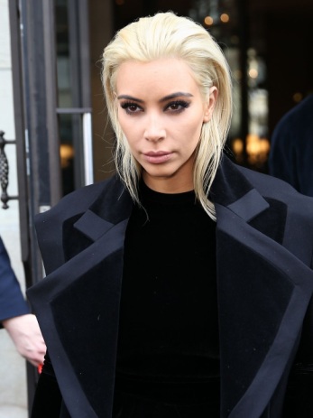 Kim Kardashian New Blonde Hair at Fashion Week in Paris