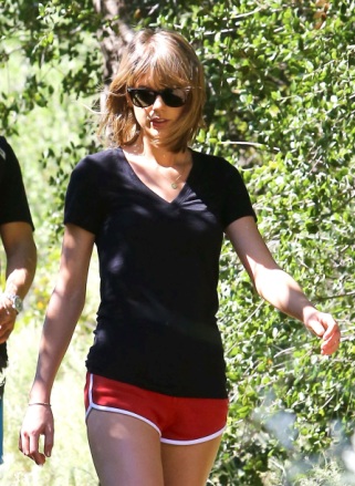 Taylor Swift Leggy Hiking in Malibu