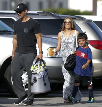 LeAnn Rimes valiantly returns home for a photo-op with Eddie & her step-son