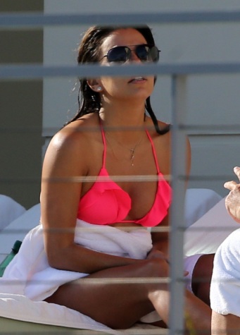Eva Longoria Hot Pink Bikini While Enjoying a Day Poolside in Miami